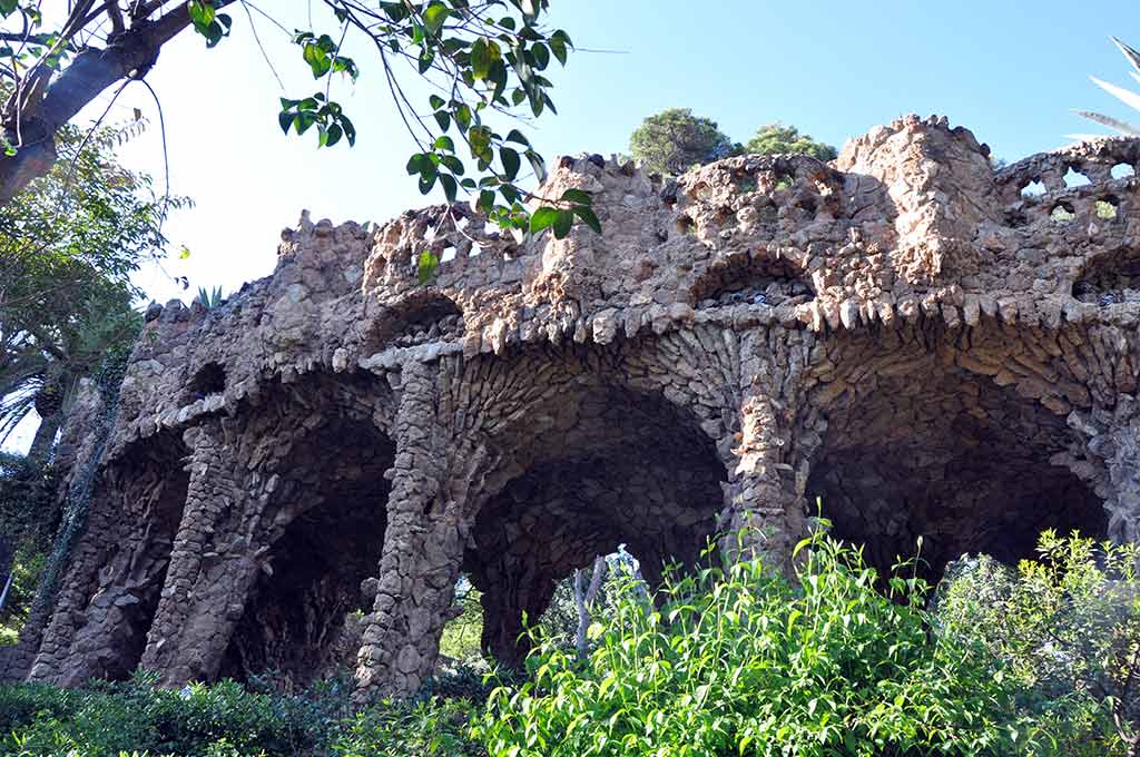 foto parc guell: cosa vedere a barcellona
